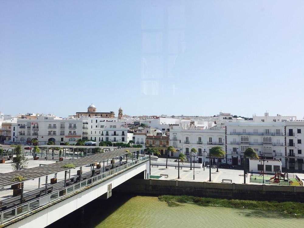 Hotel Alborán Chiclana Chiclana de la Frontera Exterior foto