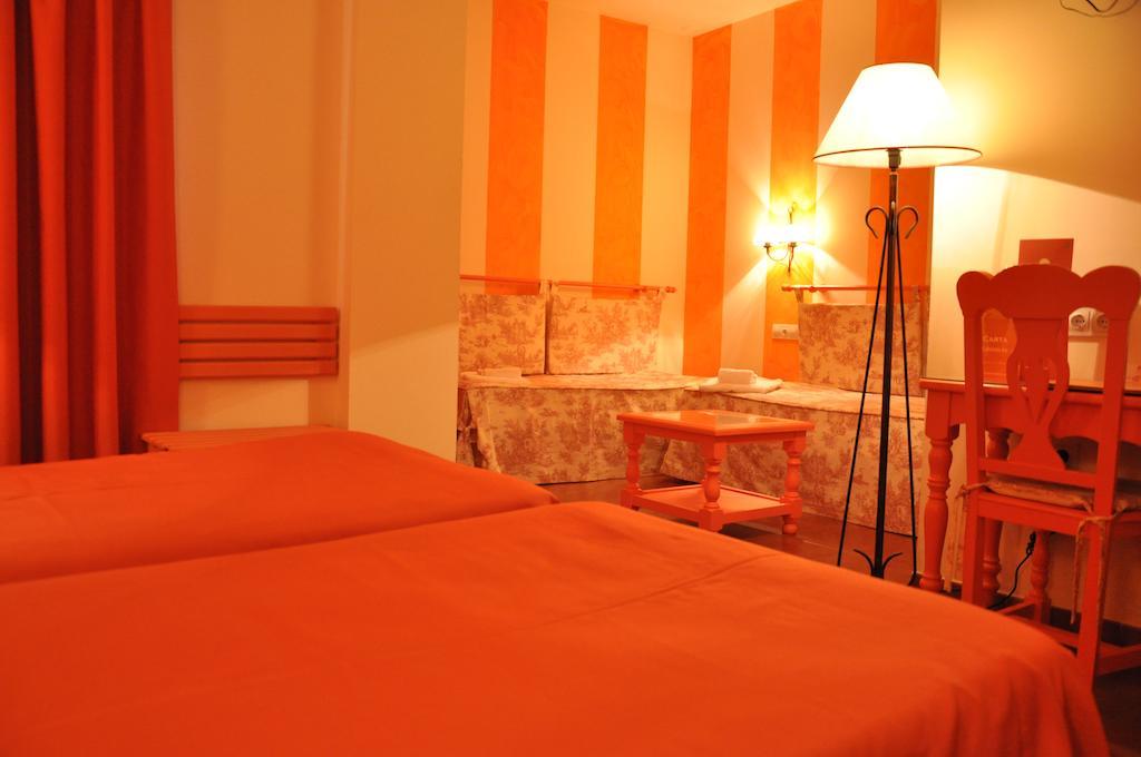 Hotel Alborán Chiclana Chiclana de la Frontera Exterior foto