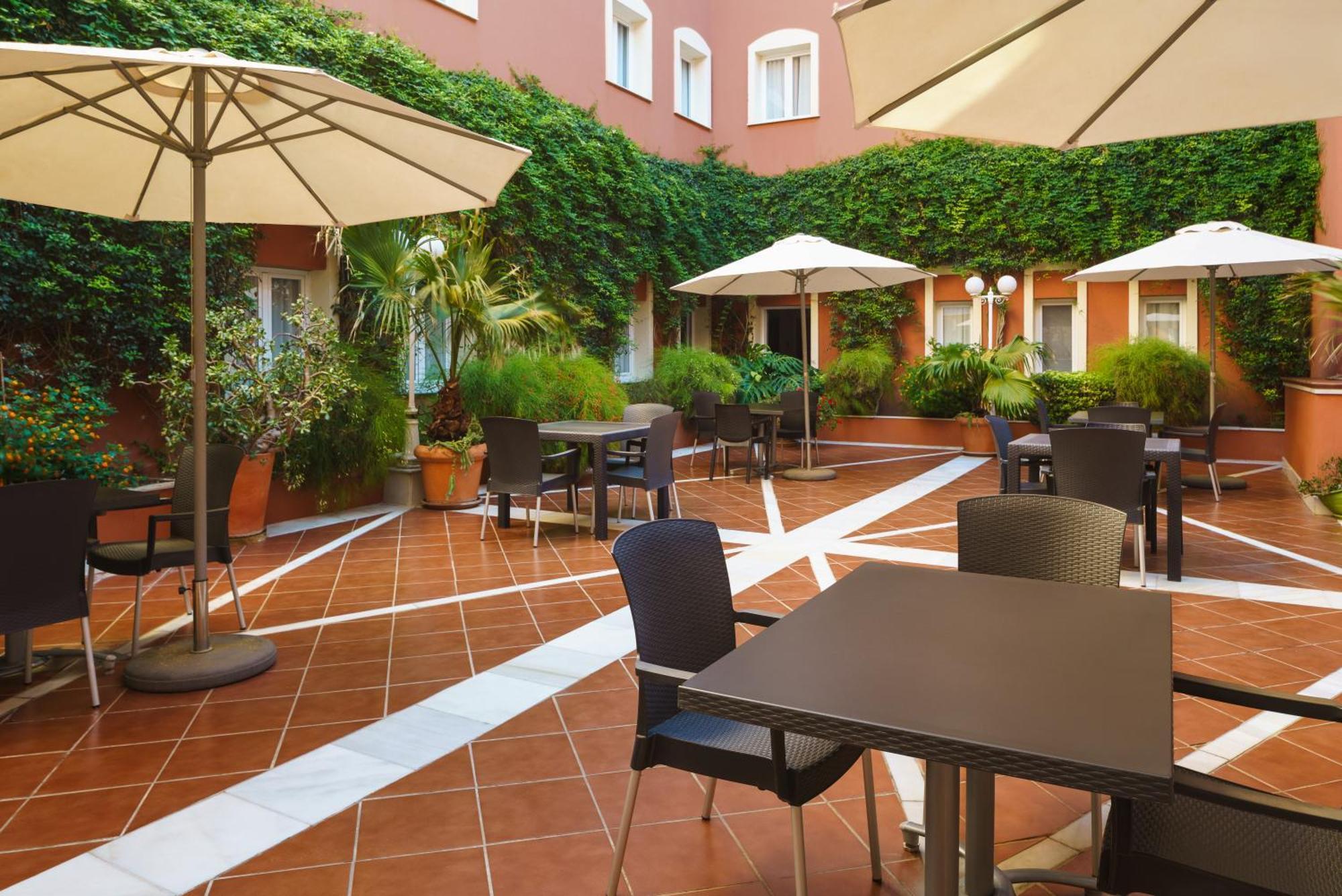Hotel Alborán Chiclana Chiclana de la Frontera Exterior foto